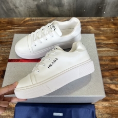 Prada Low Shoes